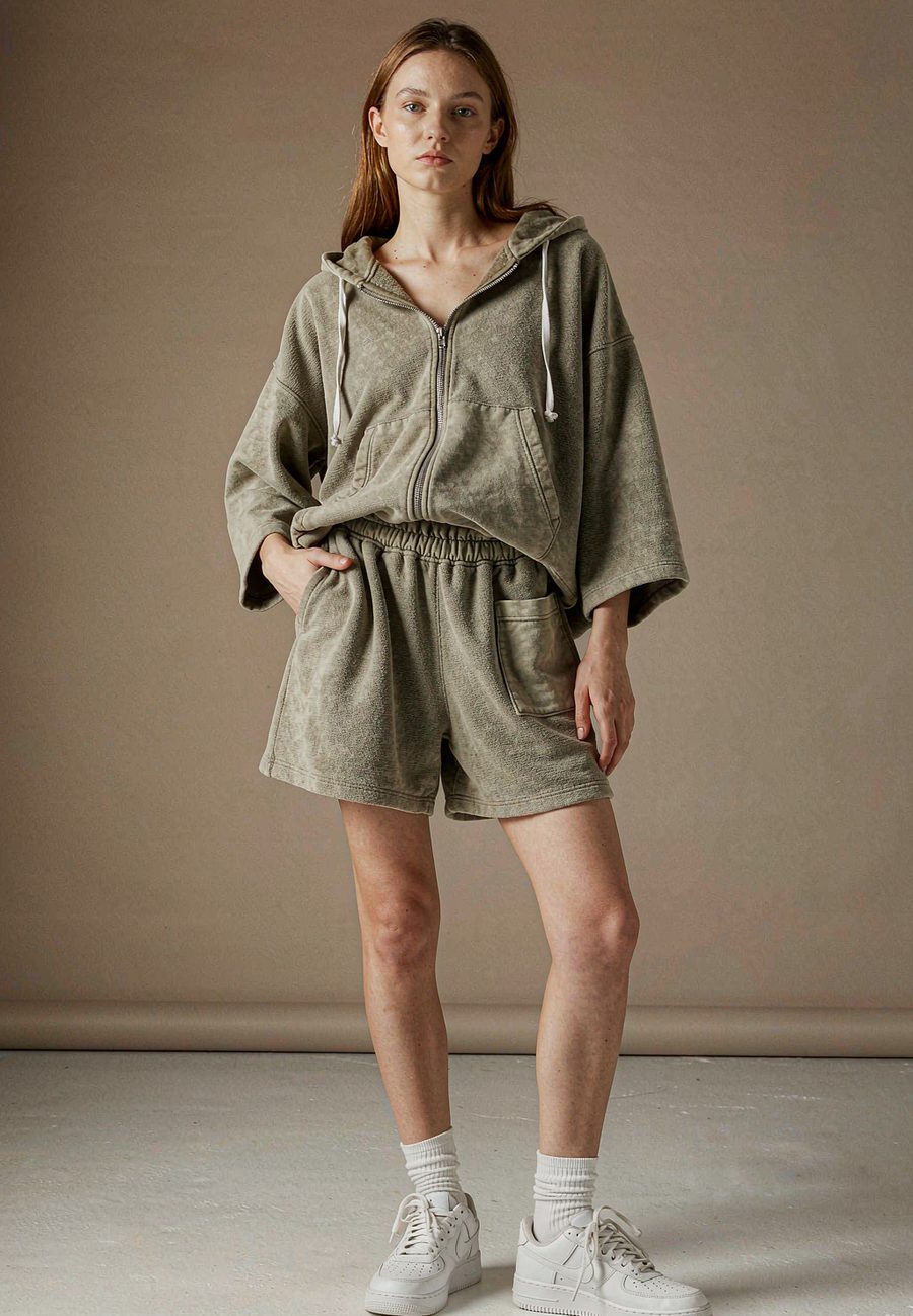 "Weekend" Set in Olive - Olive